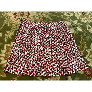 Women’s Red Black White Patterned Skort
